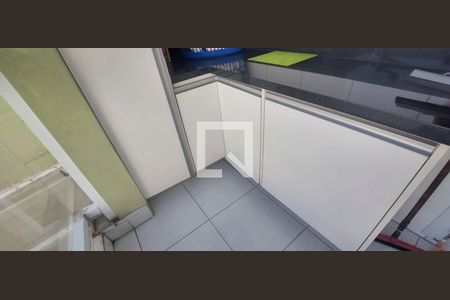 Casa à venda com 250m², 3 quartos e 5 vagas Casa à venda com 250m², 3 quartos e 5 vagasÁrea de serviço