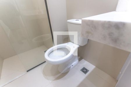 Apartamento à venda com 128m², 3 quartos e 2 vagas Apartamento à venda com 128m², 3 quartos e 2 vagasBanheiro suíte 1