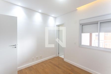 Apartamento à venda com 128m², 3 quartos e 2 vagas Apartamento à venda com 128m², 3 quartos e 2 vagasSuíte 1