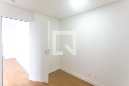 Apartamento à venda com 128m², 3 quartos e 2 vagas Apartamento à venda com 128m², 3 quartos e 2 vagasHall quartos