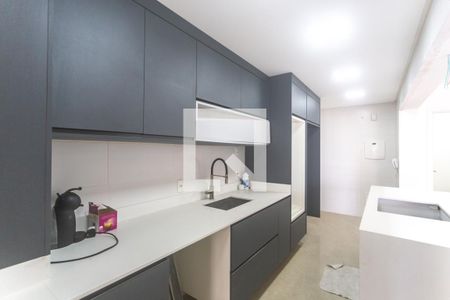 Apartamento à venda com 128m², 3 quartos e 2 vagas Apartamento à venda com 128m², 3 quartos e 2 vagasCozinha