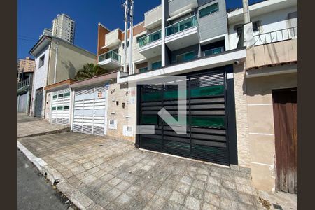Casa à venda com 200m², 3 quartos e 3 vagasFachada
