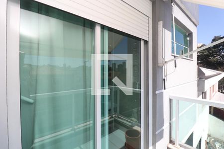 Casa à venda com 200m², 3 quartos e 3 vagasVaranda do quarto