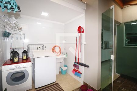 Casa à venda com 200m², 3 quartos e 3 vagasÁrea de Serviço