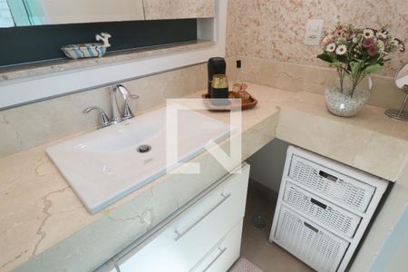 Casa à venda com 200m², 3 quartos e 3 vagasBanheiro da Suíte 3