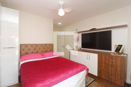 Casa à venda com 200m², 3 quartos e 3 vagasQuarto 3 - Suíte