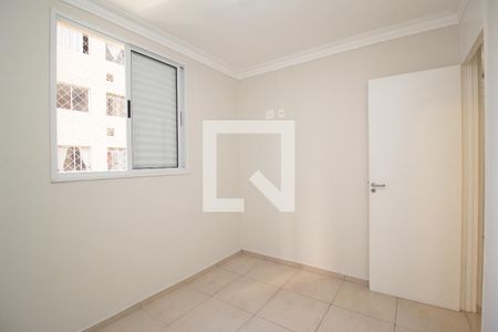 Quarto 1 de apartamento para alugar com 2 quartos, 48m² em Jardim Íris, São Paulo