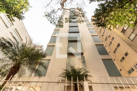 Apartamento à venda com 110m², 3 quartos e 1 vaga Apartamento à venda com 110m², 3 quartos e 1 vagaFachada