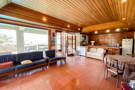 Casa à venda com 500m², 4 quartos e 5 vagasÁrea comum