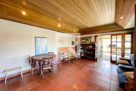 Casa à venda com 500m², 4 quartos e 5 vagasÁrea comum