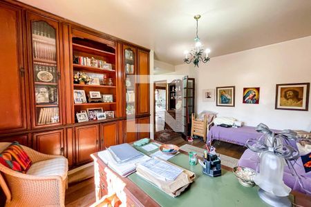 Casa à venda com 500m², 4 quartos e 5 vagasQuarto 1