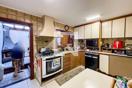 Casa à venda com 500m², 4 quartos e 5 vagasCozinha