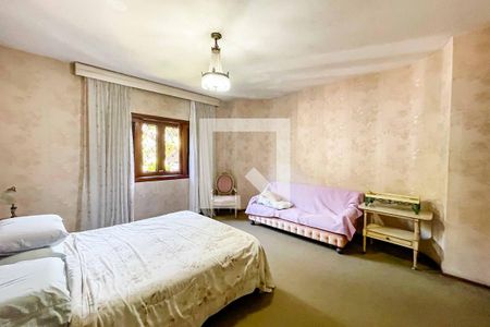 Casa à venda com 500m², 4 quartos e 5 vagasQuarto 2