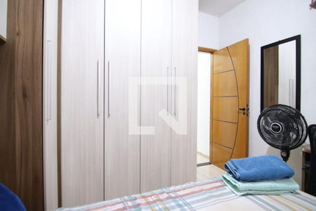 Casa à venda com 120m², 3 quartos e 2 vagasQuarto 3