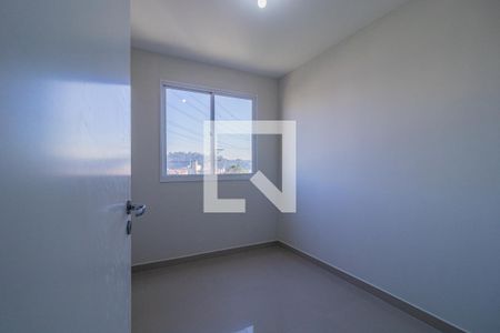 Quarto 2 de apartamento para alugar com 2 quartos, 43m² em Jardim Taboão, São Paulo