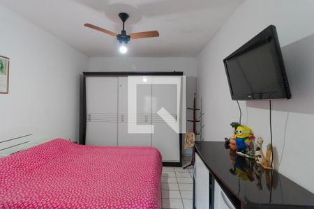 Casa à venda com 319m², 4 quartos e 3 vagas Casa à venda com 319m², 4 quartos e 3 vagasQuarto 01 da Casa 02