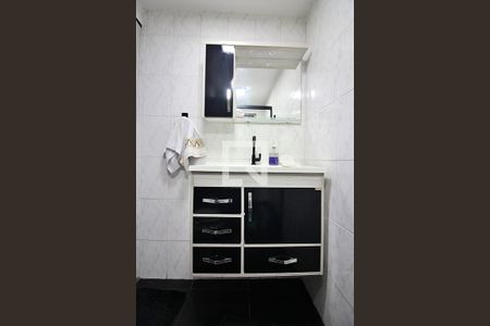 Apartamento à venda com 60m², 2 quartos e 2 vagasBanheiro Social