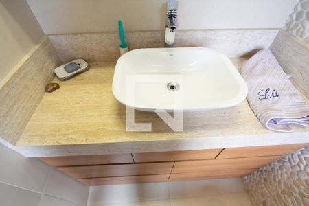 Apartamento à venda com 96m², 2 quartos e 2 vagas Apartamento à venda com 96m², 2 quartos e 2 vagasBanheiro