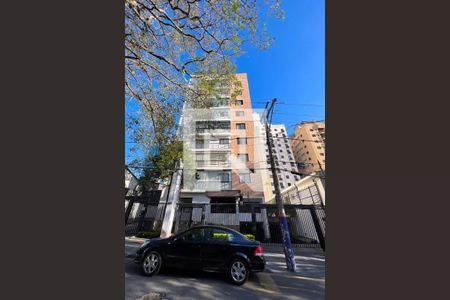 Apartamento à venda com 96m², 2 quartos e 2 vagas Apartamento à venda com 96m², 2 quartos e 2 vagasVista