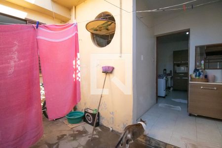 Casa à venda com 320m², 5 quartos e 2 vagas Casa à venda com 320m², 5 quartos e 2 vagasÁrea de Serviço