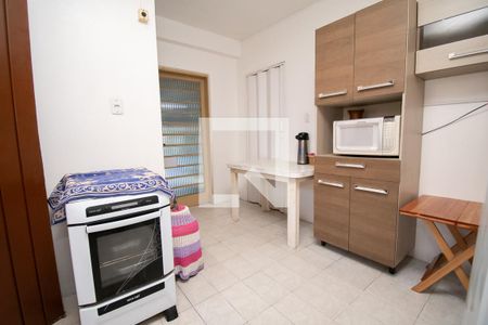 Casa à venda com 320m², 5 quartos e 2 vagas Casa à venda com 320m², 5 quartos e 2 vagascozinha