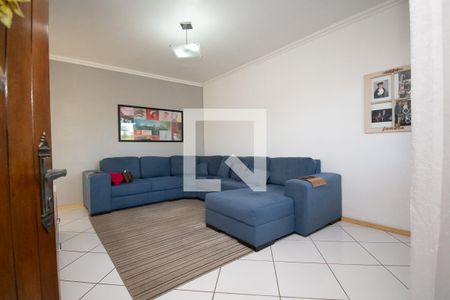 Casa à venda com 320m², 5 quartos e 2 vagas Casa à venda com 320m², 5 quartos e 2 vagassala