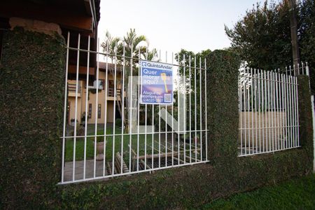 Casa à venda com 320m², 5 quartos e 2 vagas Casa à venda com 320m², 5 quartos e 2 vagasvista da frente