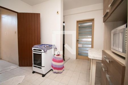 Casa à venda com 320m², 5 quartos e 2 vagas Casa à venda com 320m², 5 quartos e 2 vagascozinha