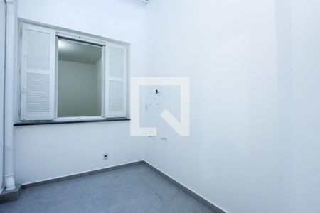 Apartamento à venda com 95m², 2 quartos e 1 vaga Apartamento à venda com 95m², 2 quartos e 1 vagaArea de serviço