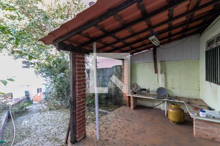 Casa à venda com 567m², 4 quartos e 4 vagasQuintal