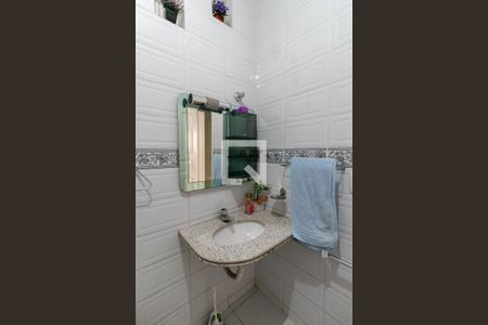 Casa à venda com 567m², 4 quartos e 4 vagasBanheiro Social