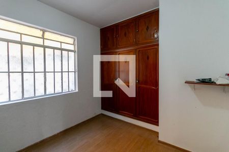 Casa à venda com 567m², 4 quartos e 4 vagasQuarto 3
