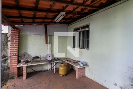 Casa à venda com 567m², 4 quartos e 4 vagasQuintal