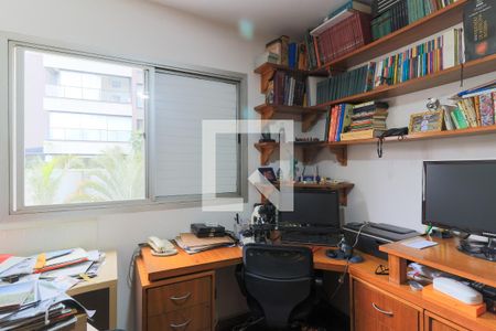 Apartamento à venda com 150m², 4 quartos e 3 vagas Apartamento à venda com 150m², 4 quartos e 3 vagasQuarto 3