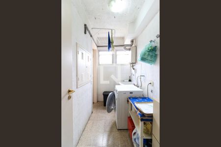 Apartamento à venda com 150m², 4 quartos e 3 vagas Apartamento à venda com 150m², 4 quartos e 3 vagasÁrea de Serviço