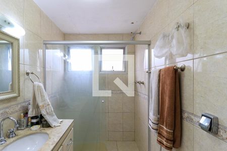 Apartamento à venda com 150m², 4 quartos e 3 vagas Apartamento à venda com 150m², 4 quartos e 3 vagasBanheiro da Suíte