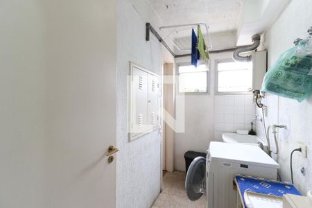 Apartamento à venda com 150m², 4 quartos e 3 vagas Apartamento à venda com 150m², 4 quartos e 3 vagasÁrea de Serviço