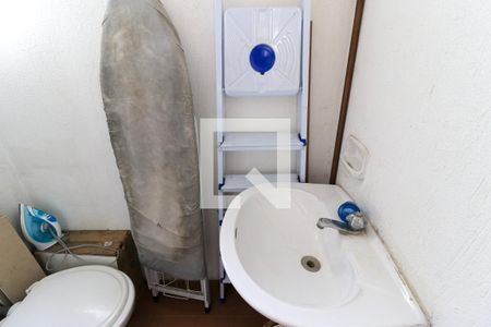 Apartamento à venda com 150m², 4 quartos e 3 vagas Apartamento à venda com 150m², 4 quartos e 3 vagasBanheiro de serviço