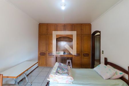 Casa à venda com 660m², 4 quartos e 4 vagas Casa à venda com 660m², 4 quartos e 4 vagasSuíte 3