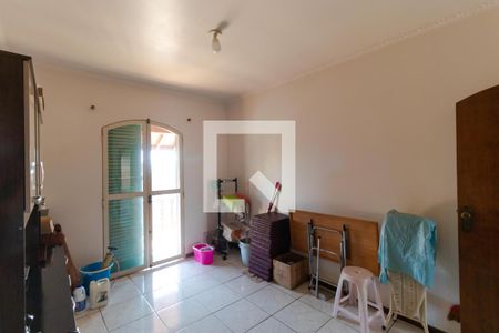 Casa à venda com 660m², 4 quartos e 4 vagas Casa à venda com 660m², 4 quartos e 4 vagasSuíte 1