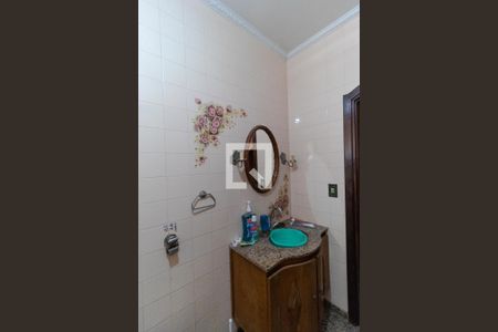 Casa à venda com 660m², 4 quartos e 4 vagas Casa à venda com 660m², 4 quartos e 4 vagasBanheiro da Suíte 2