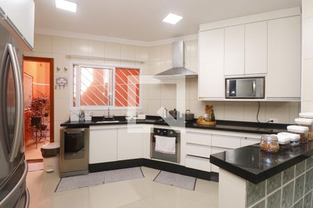 Casa para alugar com 220m², 3 quartos e 4 vagasCozinha