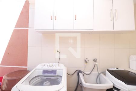 Casa para alugar com 220m², 3 quartos e 4 vagasÁrea de Serviço