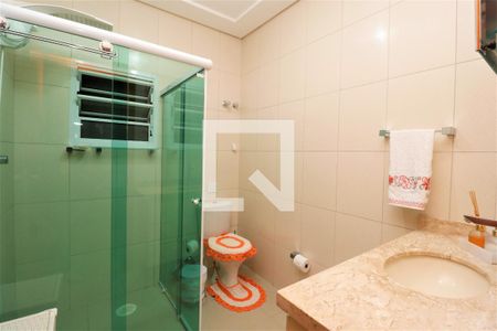 Casa para alugar com 220m², 3 quartos e 4 vagasBanheiro Social