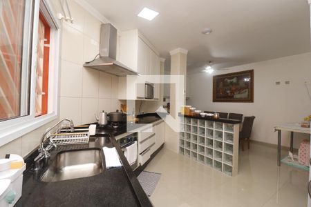 Casa para alugar com 220m², 3 quartos e 4 vagasCozinha