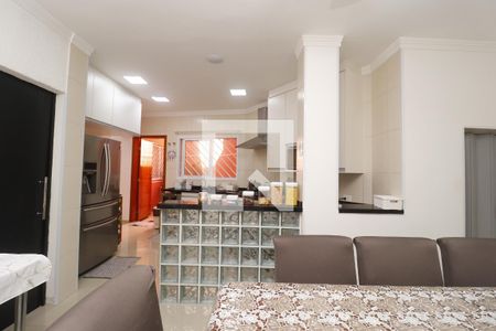 Casa para alugar com 220m², 3 quartos e 4 vagasCopa