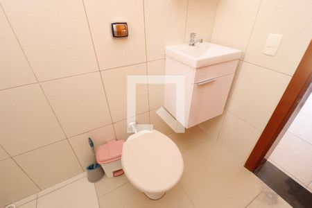 Casa para alugar com 220m², 3 quartos e 4 vagasBanheiro