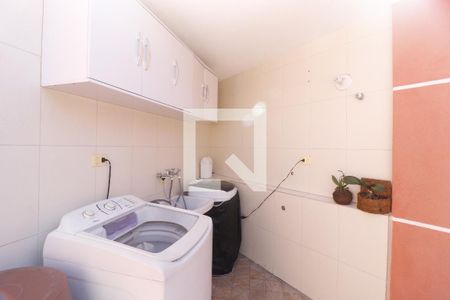 Casa para alugar com 220m², 3 quartos e 4 vagasÁrea de Serviço