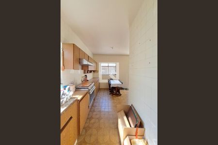 Casa à venda com 90m², 4 quartos e 2 vagas Casa à venda com 90m², 4 quartos e 2 vagasCozinha