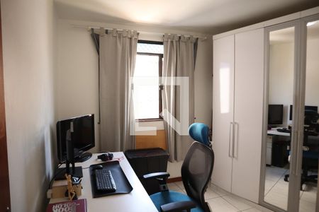 Apartamento à venda com 95m², 3 quartos e 1 vagaQuarto 2